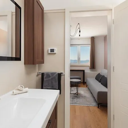 Apartment La Prima Olivia